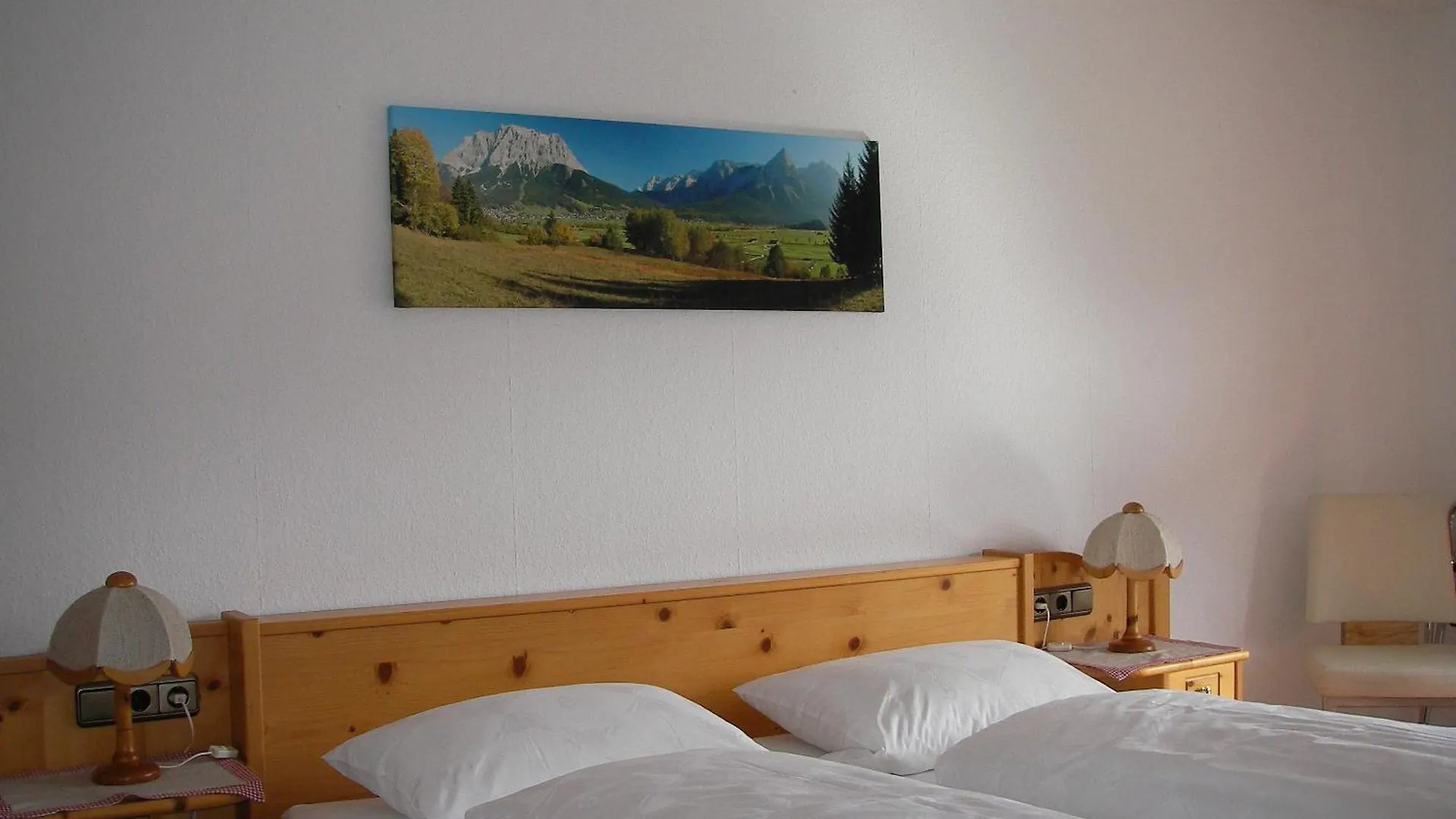 Gaestehaus Attenhauser Unterammergau 0*,  Duitsland