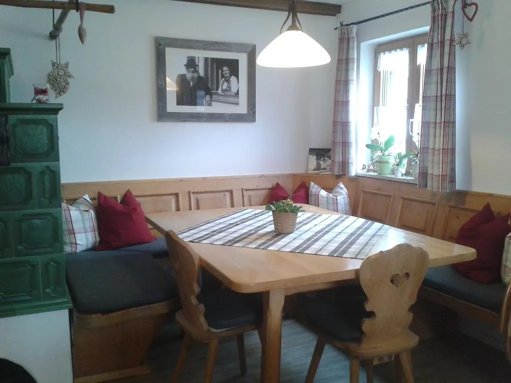 Gaestehaus Attenhauser Unterammergau